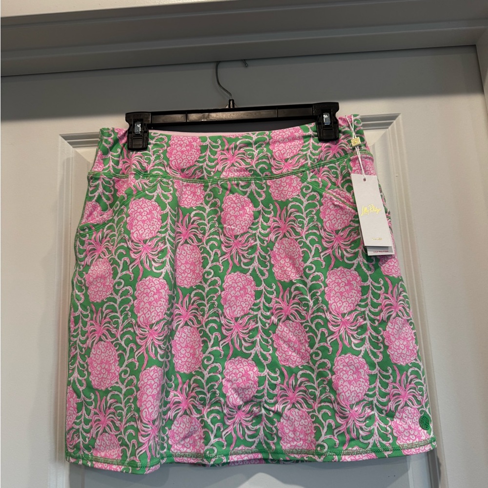 LAST ONE Lilly Pulitzer Maryann’s Skort Party like a Pineapple M New with Tags